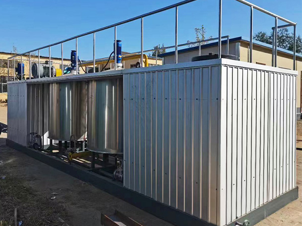 Emulsified asphalt equipment